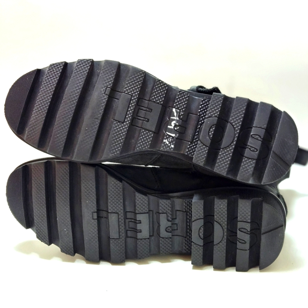Sorel ‘Moto Cozy’, black boots, size 8 - Picture 6 of 8